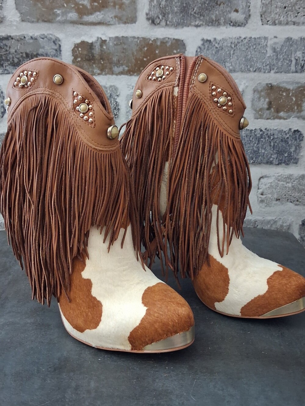 Sam Edelman Fringed Brown Cowhide Ankle Boots - Women's Size 6.5
